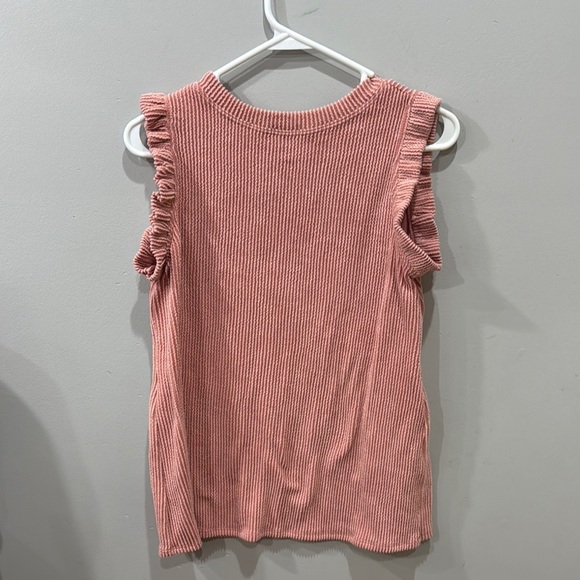 Pink Ruffled Sleeveless Top - Picture 4 of 4